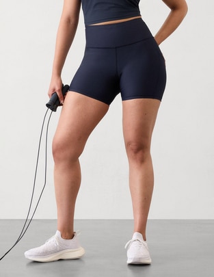 Short con bolsa para entrenamiento mujer