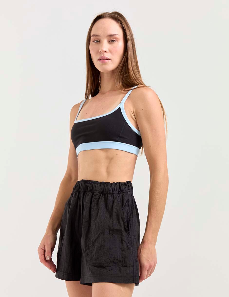 Short con bolsillos Athleta para entrenamiento mujer